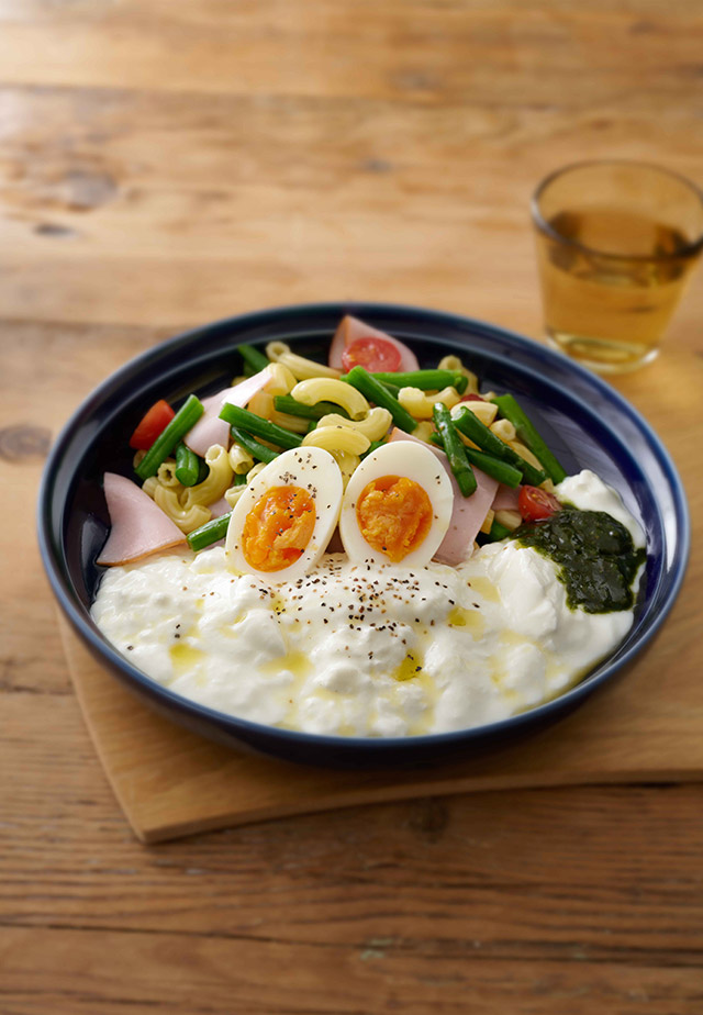 アスパラとマカロニのバジルヨーグルト