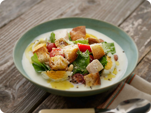 カリカリクルトンのサラダ