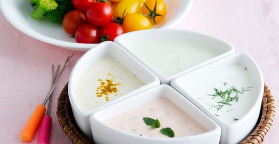 彩り野菜のヨーグルトフォンデュ