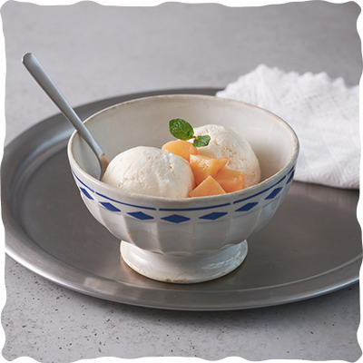 桃とヨーグルトの贅沢アイス完成写真